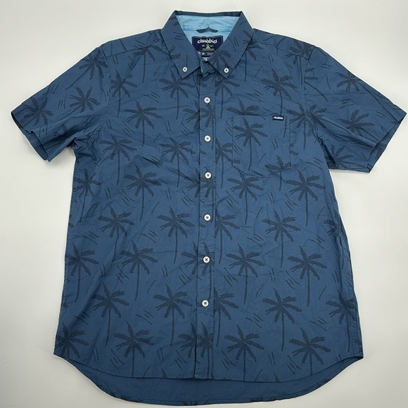 Chubbies The Breeze Friday Short Sleeve Button down Shirt size Medium NWOT - Picture 3 of 6